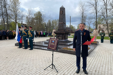 Стела «Населенный пункт воинской доблести» открыта сегодня в поселке Оредеж