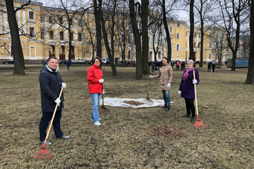 Комитет по АПК вышел на субботник