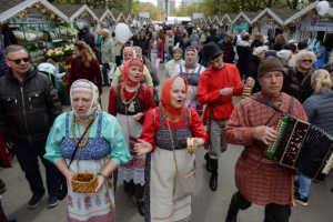 Выставка-ярмарка в парке Сокольники (13 мая 2017 года)